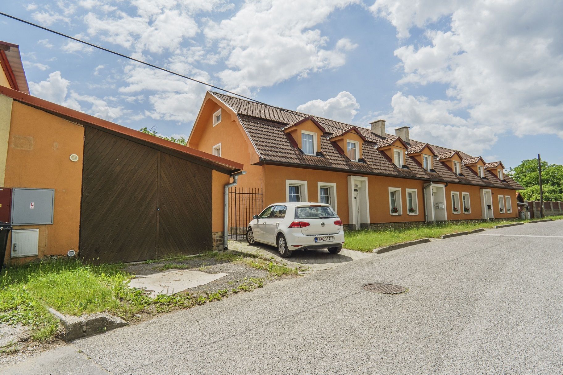 NA PRENÁJOM: Nebytové zrenovované kancelárske priestory, Bottova ulica, Levoča