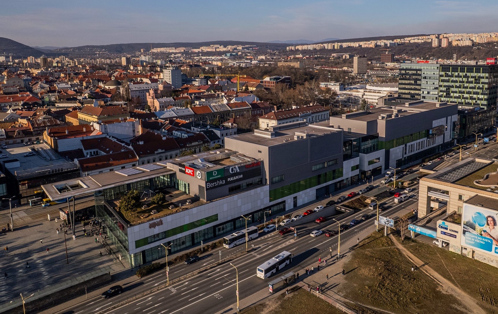 PREDANÝ: 1-izbový byt s lodžiou, 39 m2, Košice, Palárikova ulica, 2. poschodie