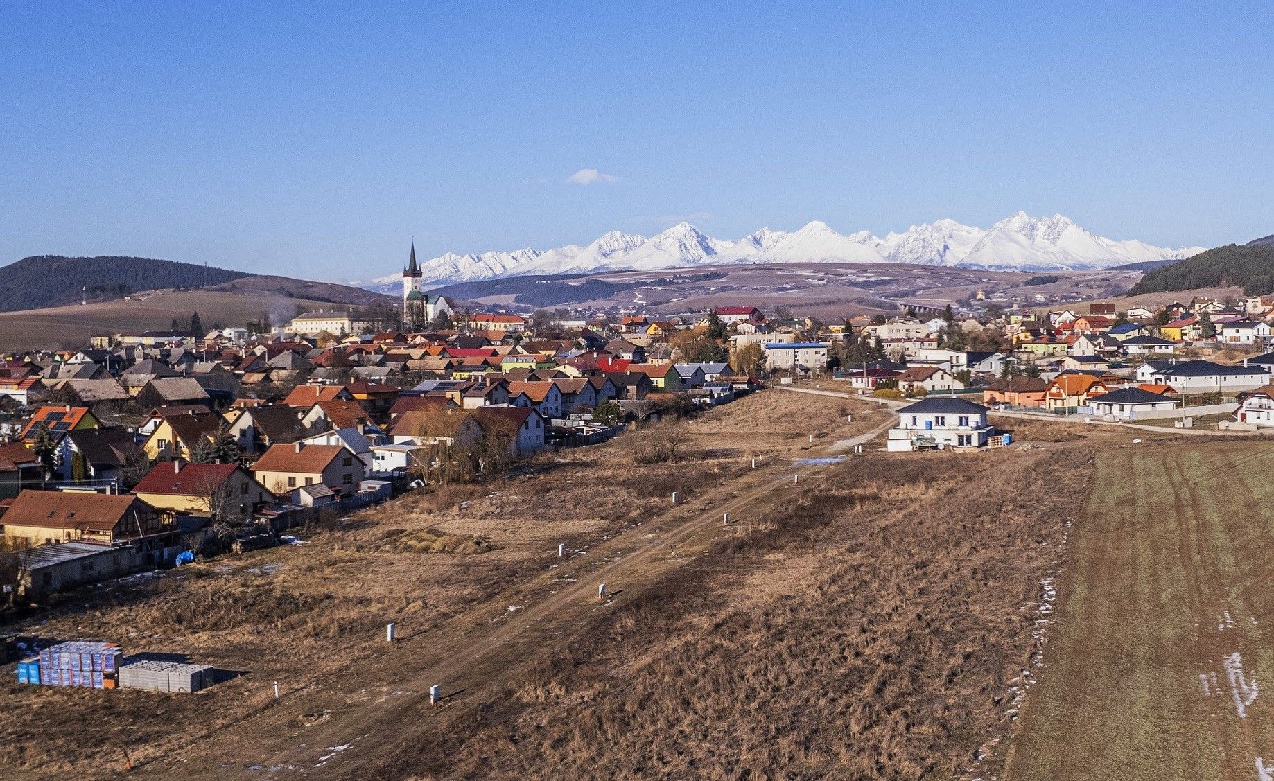 PREDANÝ: Stavebný rovinatý pozemok, 743 m2, Spišský Štvrtok, okres Levoča