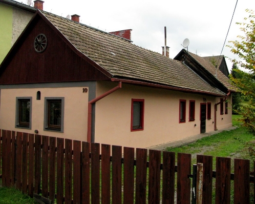 PREDAJ - Dom Bugľovce, okr. Levoča