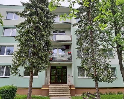PREDAJ - 2-izbový byt, Levoča, Pri prameni